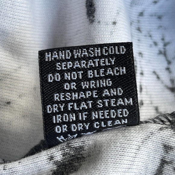 Fashque Blouse Womens Plus Size 2X XXL Black White Floral Sheer Sleeve Beaded - Picture 8 of 12